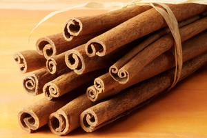 Cinnamon sticks