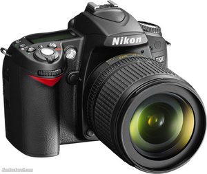 Nikon D90 kit 18-105VR