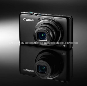 Canon PowerShot S95