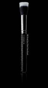 Кисть Mac - 188 Small Duo Fibre Face Brush