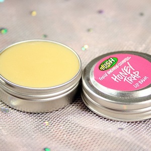 lush honey trap lip balm