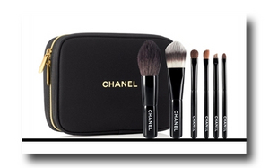 CHANEL Holiday 2010 Gift Sets - Les Minis de Chanel