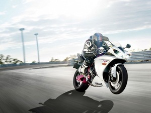 Yamaha YZF - R1