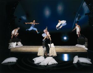 шоу Cirque du Soleil Corteo