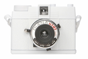 Diana Mini White