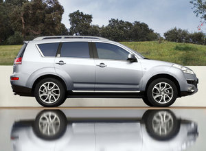 Citroen C-Crosser