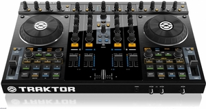 traktor kontrol s4