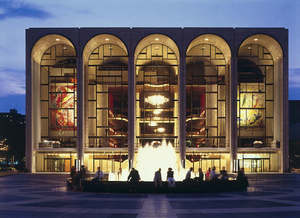 в metropolitan opera, ny