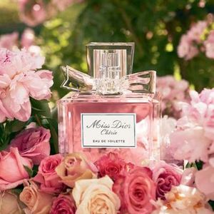 CHRISTIAN DIOR Miss Dior Cherie 30 мл.