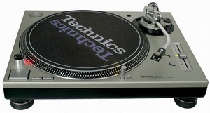 Technics1210 - виниловый проигрователь