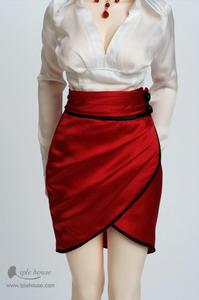 EID_Woman Tulip wrap-around skirt