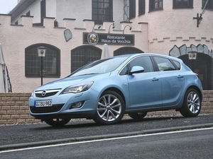 Opel Astra 1.4 Turbo Cosmo 5D AТ6