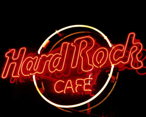 Посетить Hard Rock Cafe