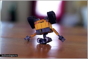 Фигурка WALL*E