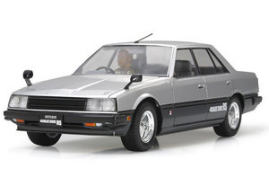 Сборная автомодель 1/24 Nissan Skyline 2000RS Tamiya 89725