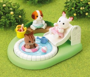 Sylvanian Families Игровой набор "Бассейн для малышей", Sylvanian Families - myToys.ru