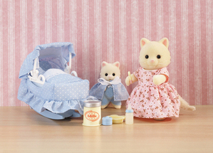 набор Мама с малышом и колыбелькой Sylvanian Families