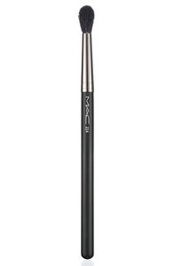 MAC 224 Tapered Blending Brush