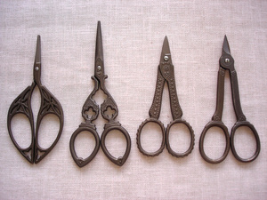 Retro scissors