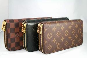 Кошелёк Louis Vuitton