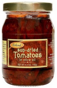 Sun-dried tomato in oil with pepper