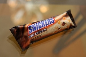 snickers ice cream