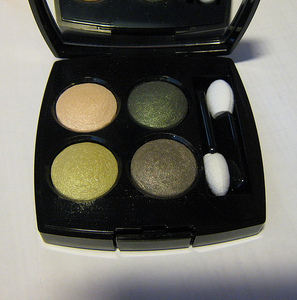 Chanel Les 4 Ombres #32 Lilium