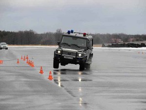 Курсы контраварийного вождения ФСО