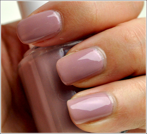 Essie Demure Vixen