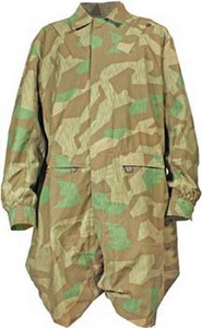 Куртка-комбинезон немецкого десантника Knochensack, getarnt; German paratroop overall, Splinter camo