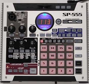 Roland SP-555