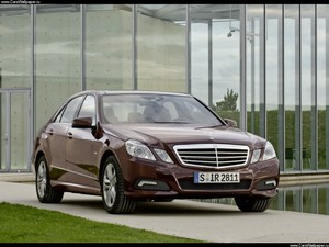 Mercedes E-класс.