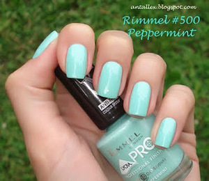 Лак Rimmel #500 Peppermint