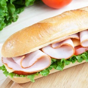 большущий вкусный бутер из Subway