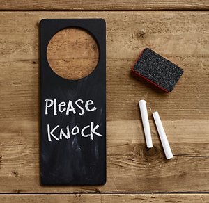 CHALKBOARD DOOR HANGER