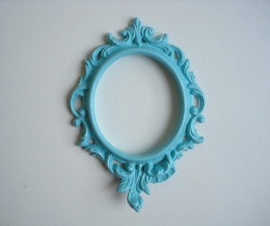 Antique Cameo Frame