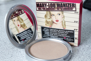 the Balm Mary-Lou Manizer