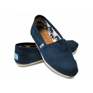 Toms