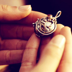 elena gilbert necklace