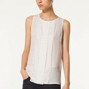 TOP WITH STUD DETAIL