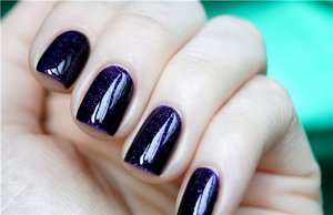 Nubar G152 Purple Rain Glitter