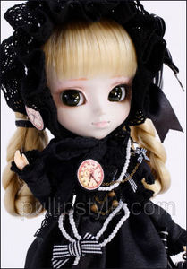 P-050 Dec 2011 - Pullip Nella