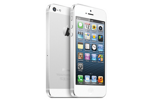 Apple iPhone 5 32 ГБ (белый)