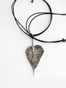 Tanya Chernov Leaf necklace