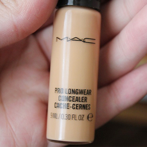 MAC Pro Longwear Concealer