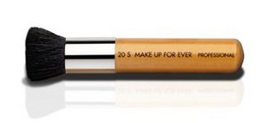 Make Up For Ever BLUSH brush 20S