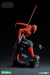 DARTH MAUL Statue