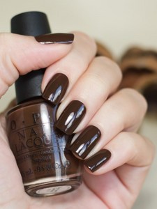 OPI  - Suzi Loves Cowboys