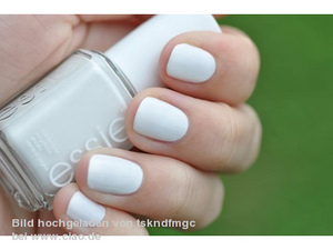 Essie blanc