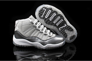 Medium Grey & Cool Grey & White Basketball Sneaker "Countdown Pack" - Jordan 11 Retro